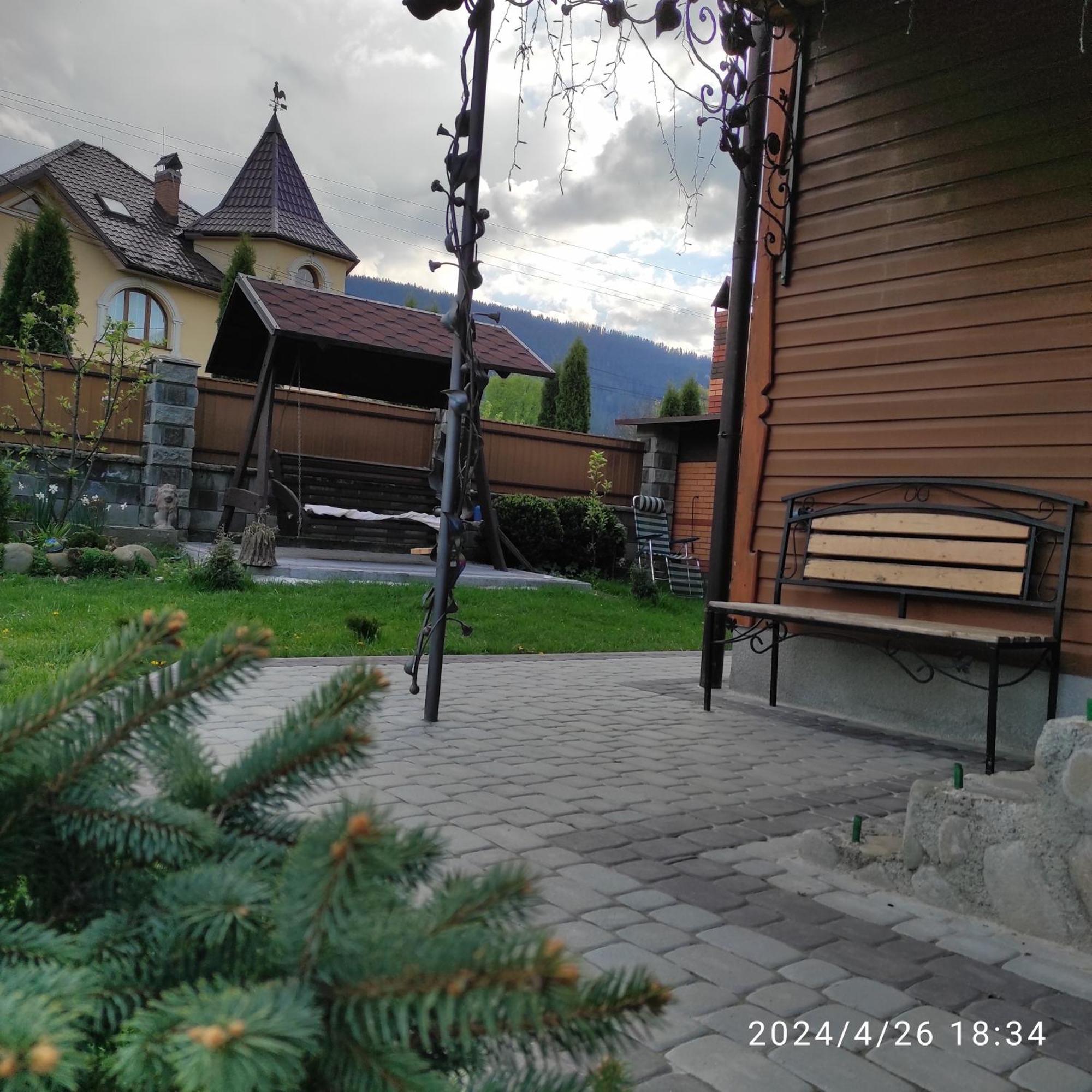 Zatushok Pid Goroyu Villa เวอร์คอฟเวอนา ภายนอก รูปภาพ