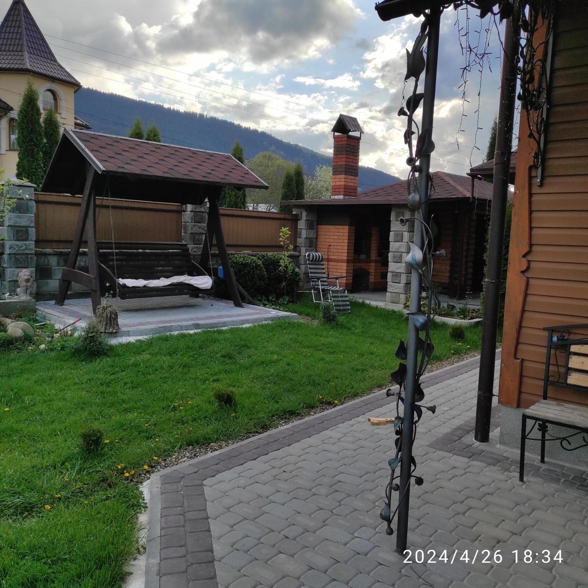 Zatushok Pid Goroyu Villa เวอร์คอฟเวอนา ภายนอก รูปภาพ